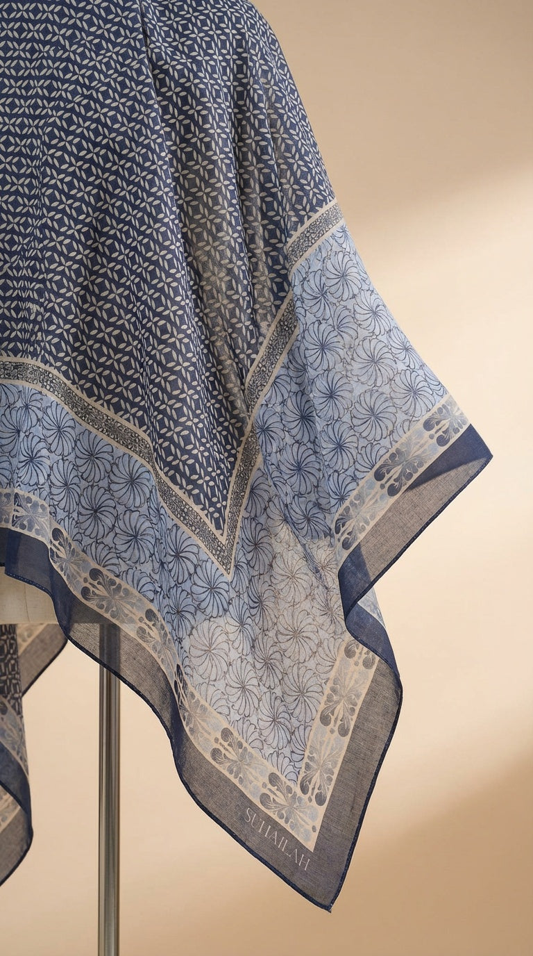 Sapphire Warisan shawl